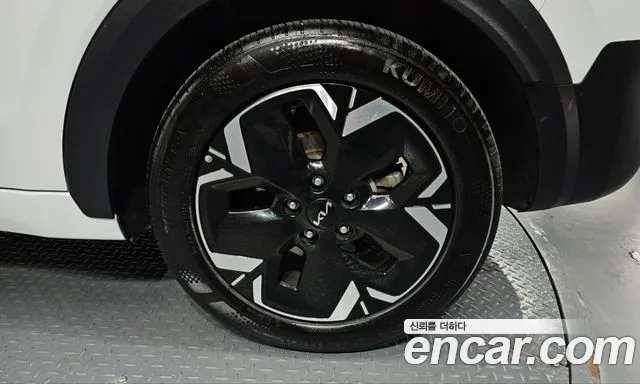 Kia Niro New — Фото автомобиля 6