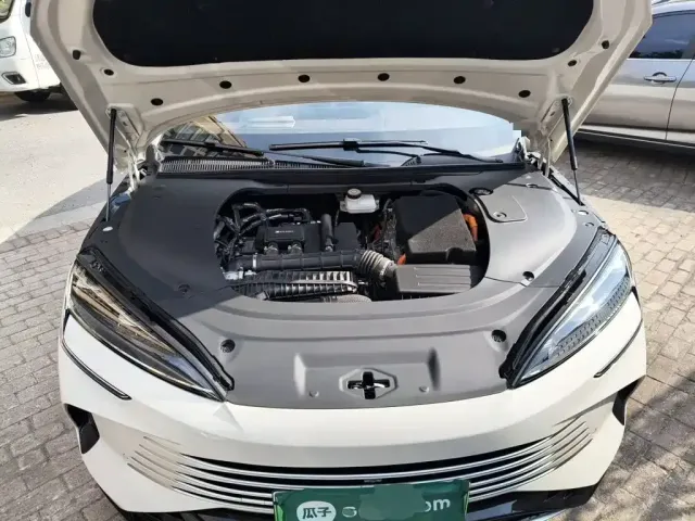 BYD Seal 07 DM-i 2025 Model DM-i 1.5L 125km Luxury — Фото автомобиля 16