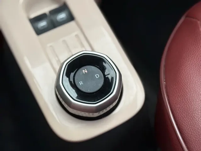 Geely Panda — Фото автомобиля 12