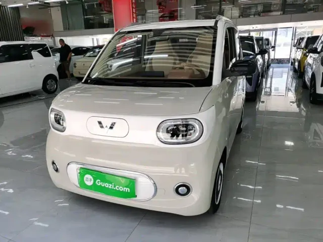 Фотография автомобиля — Wuling Hongguang Mini EV