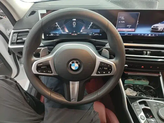 BMW 3 Series — Фото автомобиля 10