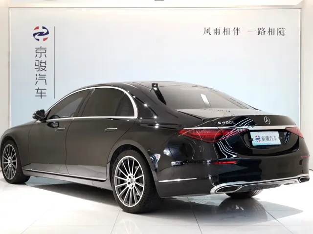 Mercedes-Benz S-Class — Фото автомобиля 16