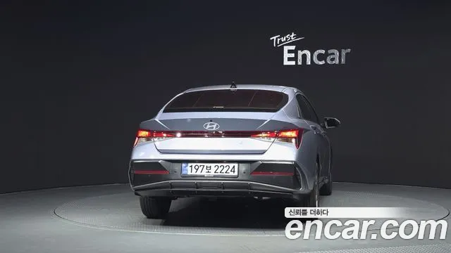 Hyundai AVANTE Новый Avante (CN7) — Фото автомобиля 4