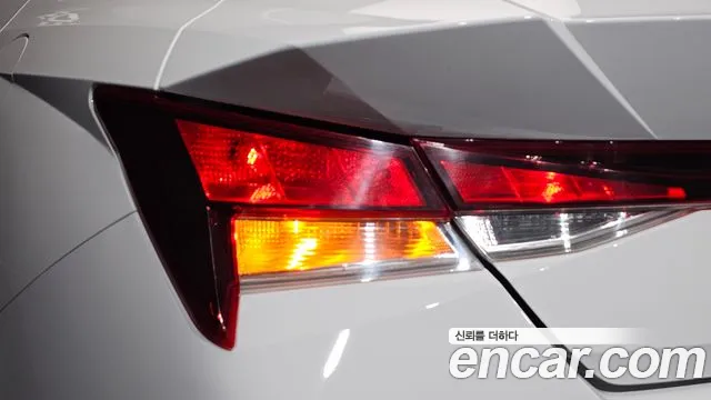 Hyundai Avante CN7 — Фото автомобиля 23