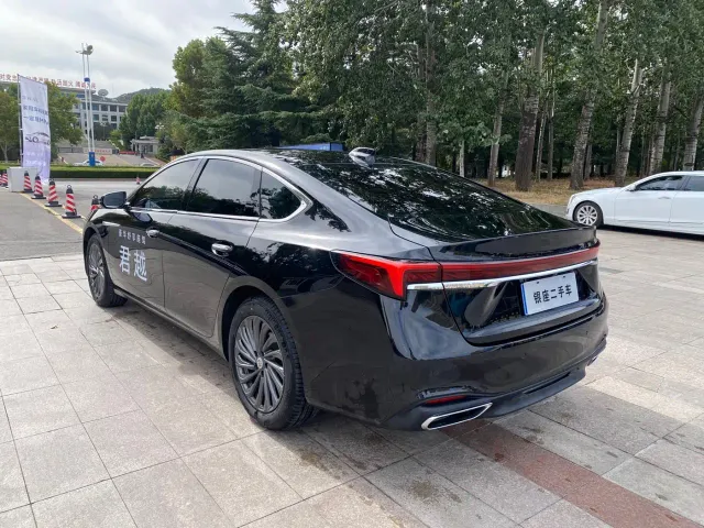 Buick LaCrosse — Фото автомобиля 6