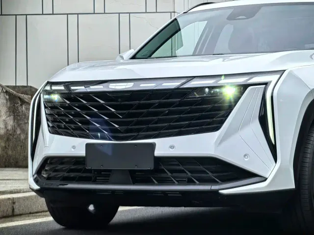 Geely Boyue L — Фото автомобиля 3