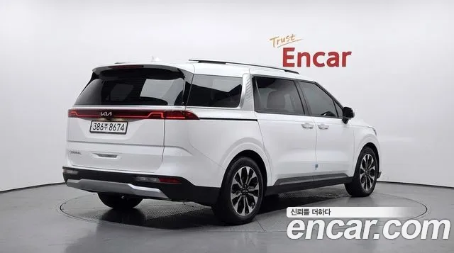 Kia Canival Carnival 4 поколение Бензин 9 мест Prestige — Фото автомобиля 2