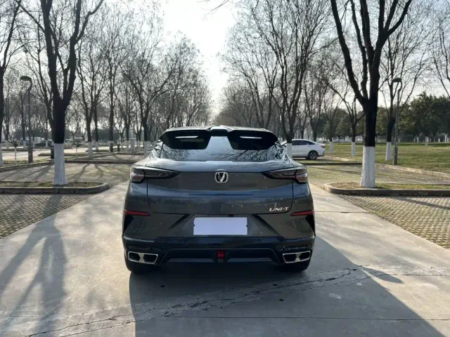 Changan UNI-T — Фото автомобиля 24