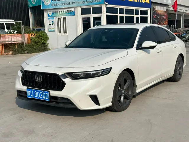 Фотография автомобиля — Honda Inspire