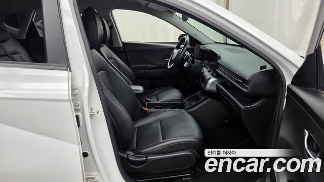 Hyundai Kona — Фото автомобиля 11