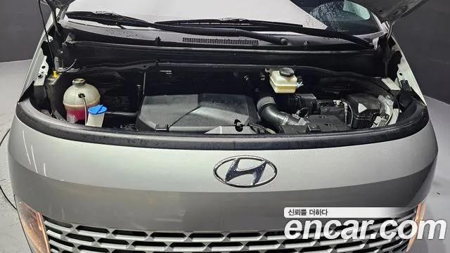 Hyundai Staria Staria Карго 5 мест — Фото автомобиля 6
