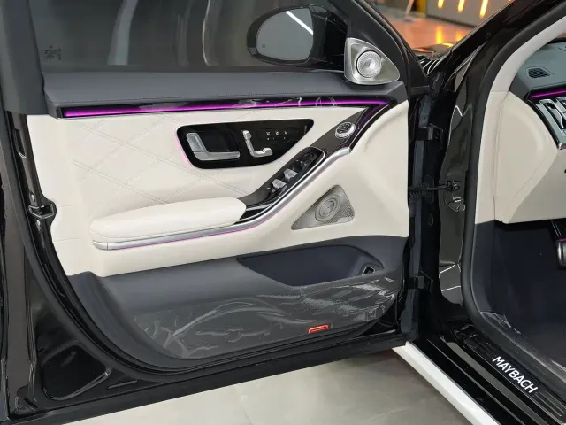 Mercedes-Benz Maybach S-Class — Фото автомобиля 8