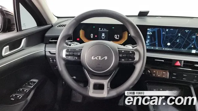 Kia K5 — Фото автомобиля 13