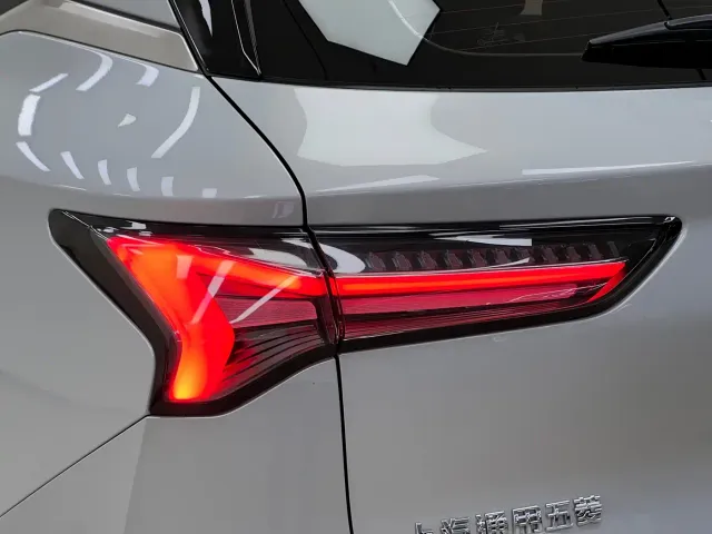 Wuling Starlight S — Фото автомобиля 9