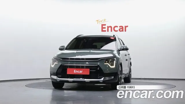 Kia Niro The All New Niro Signature — Фото автомобиля 3
