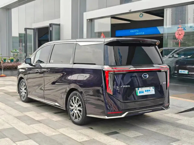 GAC Trumpchi E9 — Фото автомобиля 4
