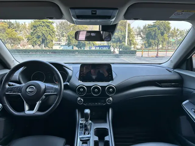Nissan Sylphy — Фото автомобиля 9