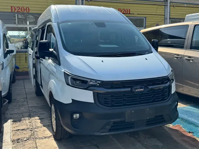 Ford Transit — Фото автомобиля 3