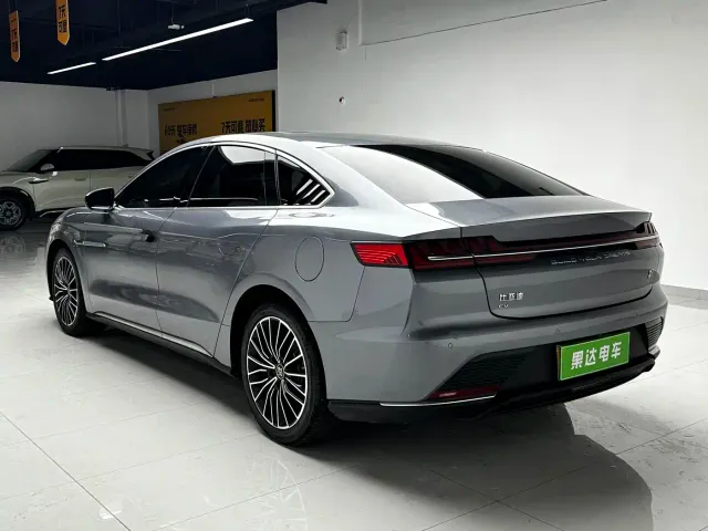 BYD Han — Фото автомобиля 7