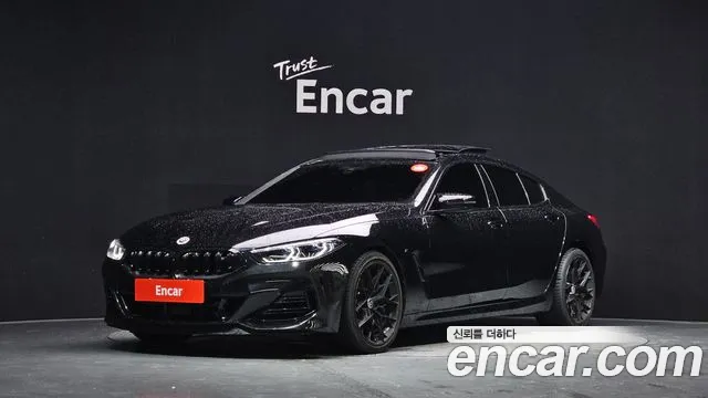 Фотография автомобиля — BMW 8-Series