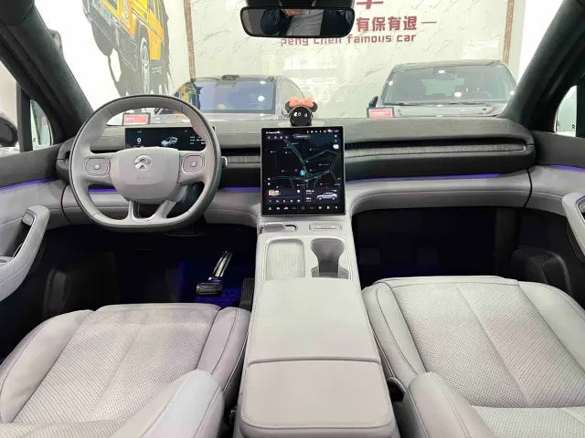 Nio EC6 — Фото автомобиля 13