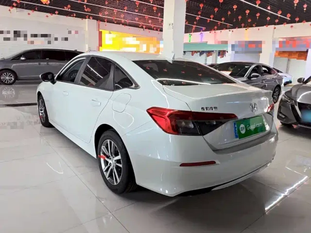 Honda Civic — Фото автомобиля 4