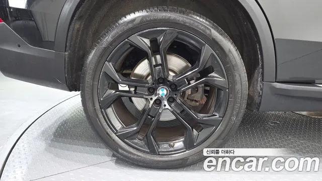 BMW X5 — Фото автомобиля 4