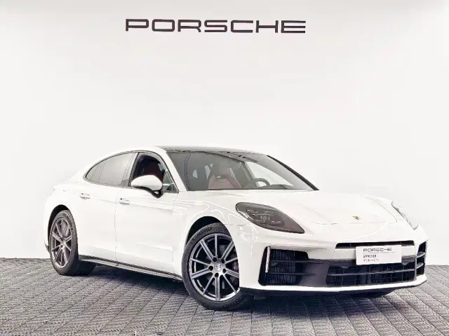 Porsche Panamera — Фото автомобиля 7