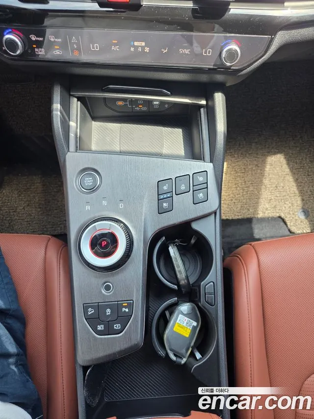 Kia Sportage Бензин 1.6 турбо 2WD — Фото автомобиля 15