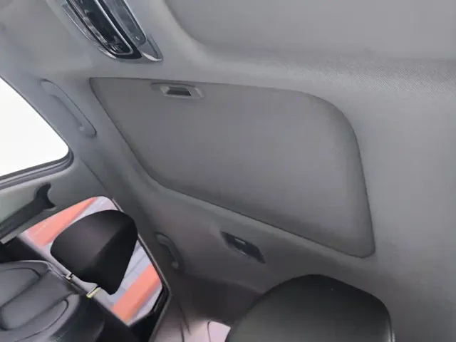 Hyundai Elantra — Фото автомобиля 19