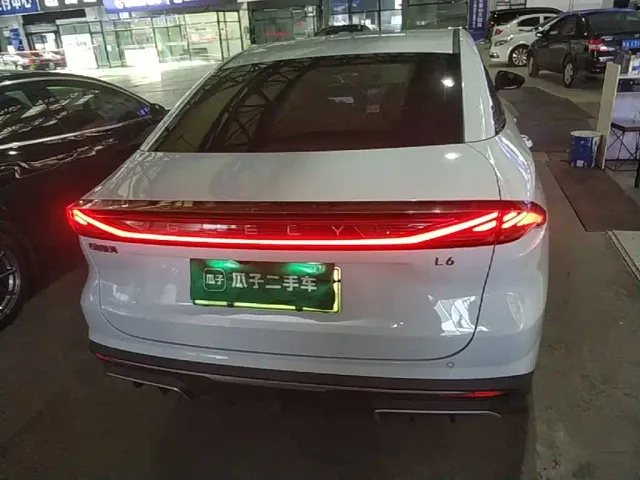 Geely Galaxy L6 — Фото автомобиля 5