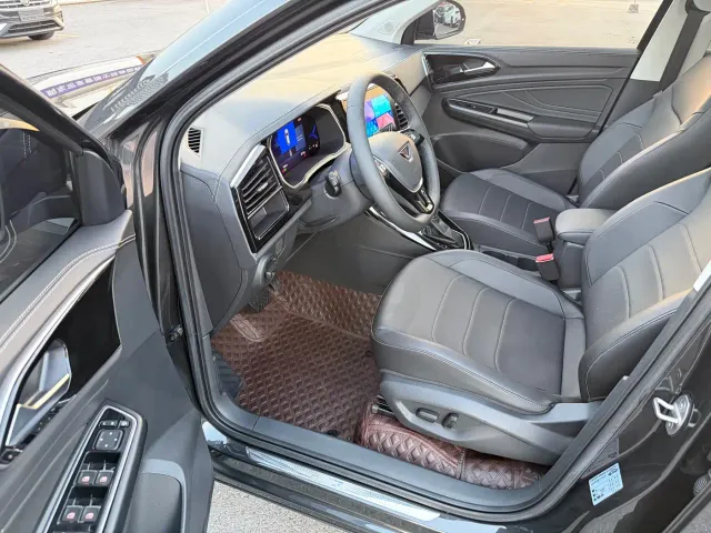 Jetta VS7 — Фото автомобиля 13