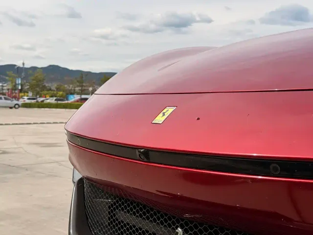 Ferrari Purosangue — Фото автомобиля 9