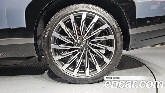 Hyundai Santa Fe MX5 — Фото автомобиля 21