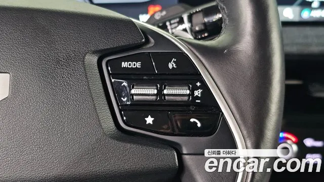 Kia EV6 — Фото автомобиля 24