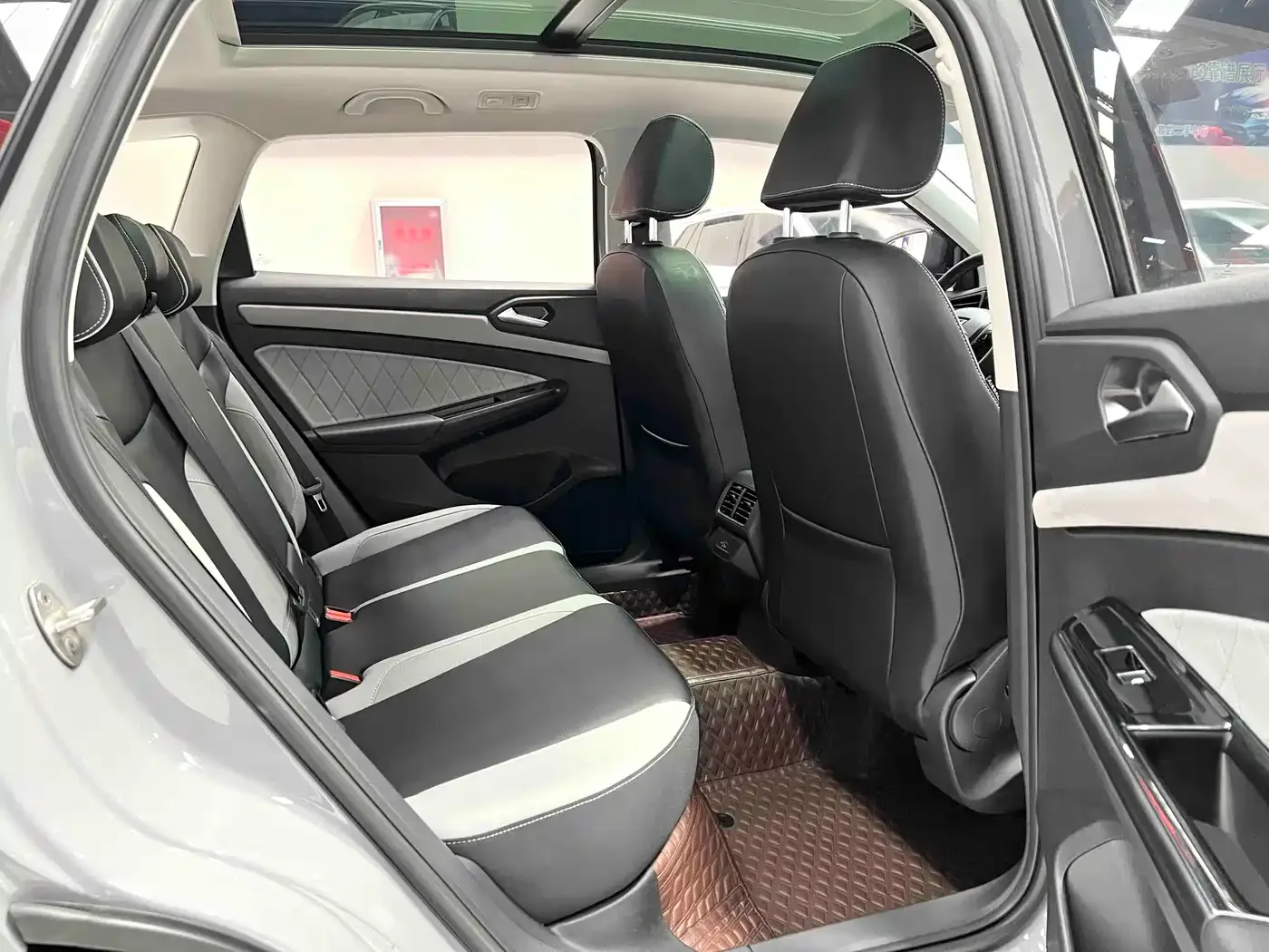 Jetta Jetta VS7 2023 280TSI Auto Highlight Comfort Edition — Фото автомобиля 13