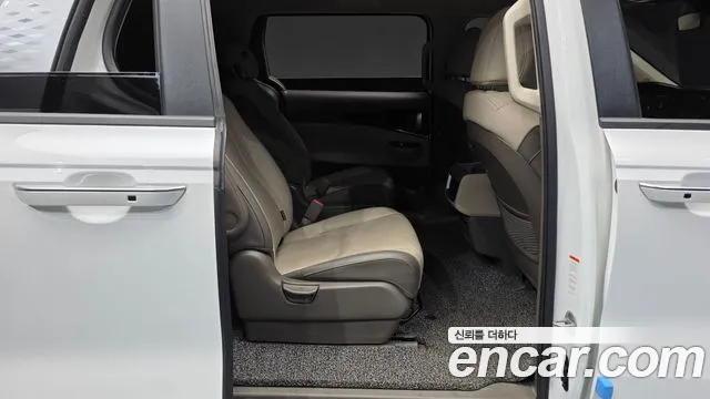 Kia Canival Carnival 4 поколение Дизель 9 мест Prestige — Фото автомобиля 12