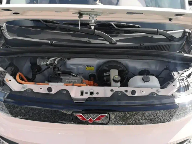 Wuling Hongguang Mini EV — Фото автомобиля 19