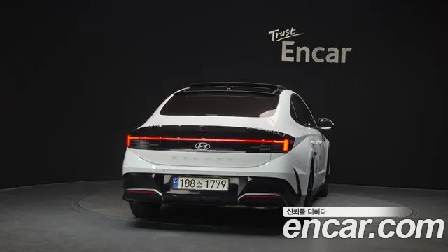 Hyundai Sonata — Фото автомобиля 3