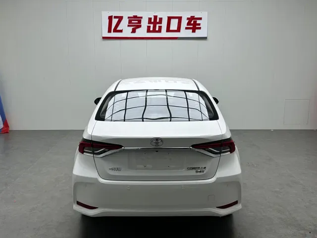 Toyota Corolla — Фото автомобиля 19