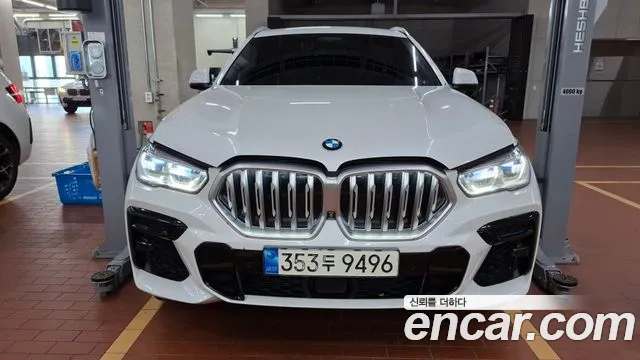 Фотография автомобиля — BMW X6 G06