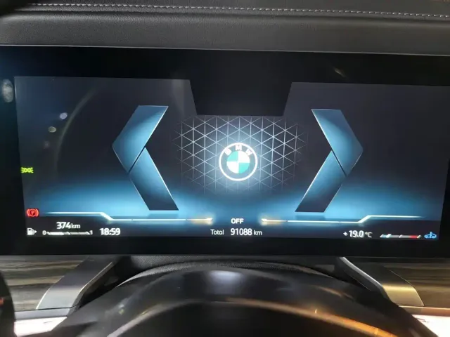 BMW 7 Series — Фото автомобиля 9