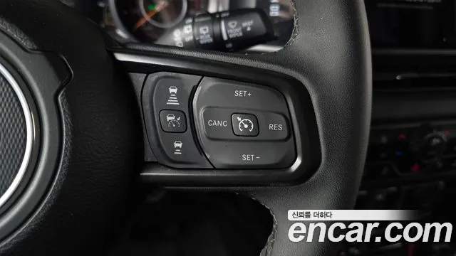 Jeep Wrangler JL — Фото автомобиля 22