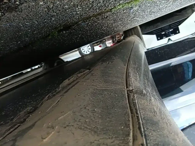 Tesla Model 3 — Фото автомобиля 20
