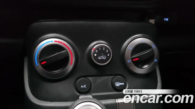 Hyundai Casper — Фото автомобиля 23