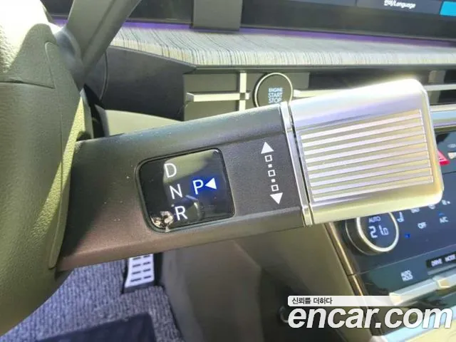 Hyundai Santa Fe MX5 — Фото автомобиля 10
