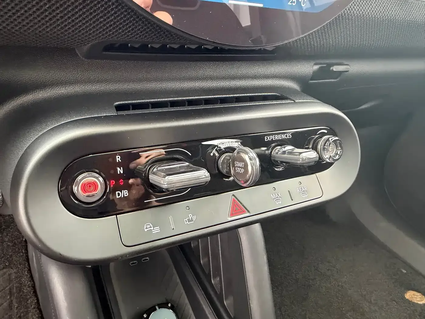 MINI Electric MINI ACEMAN 2024 SE Racer Edition — Фото автомобиля 25