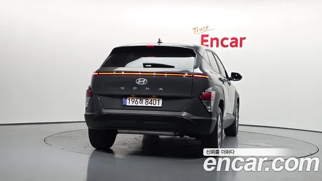 Hyundai Kona Kona (SX2) Бензин 1.6 турбо 2WD — Фото автомобиля 4