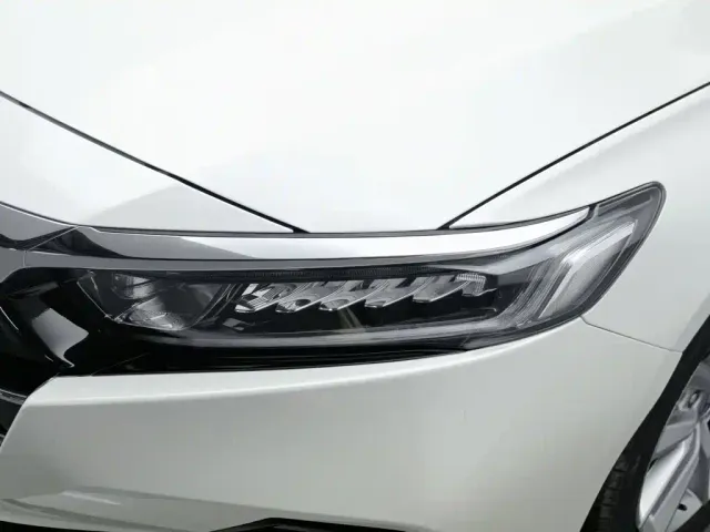 Honda Accord — Фото автомобиля 7