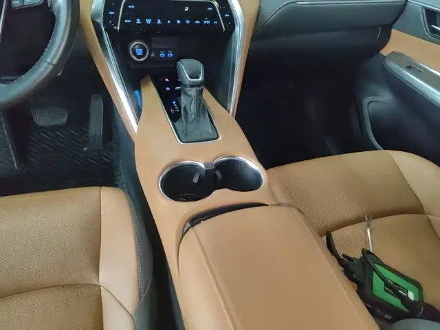 Toyota Venza — Фото автомобиля 13